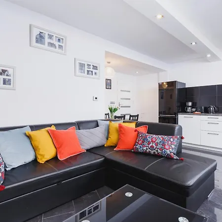 Apartment Lubelska By Renters Krakow